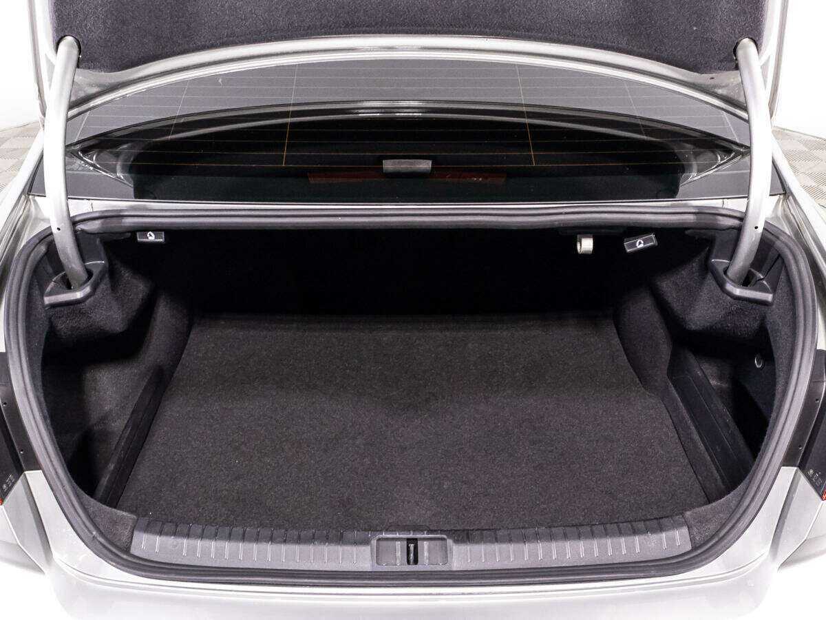 Купить Volkswagen Passat, 2017, 68 113 км, фото №15