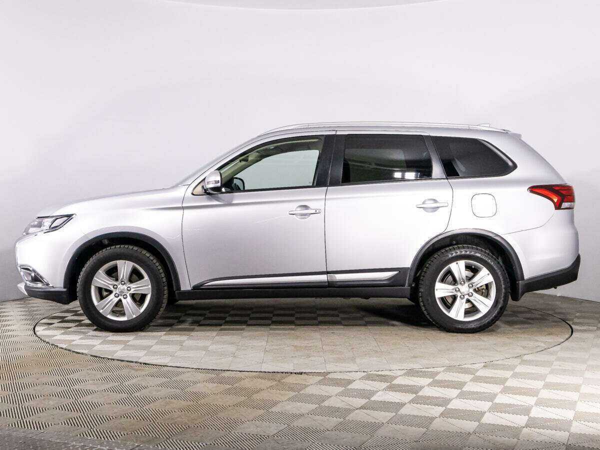 Купить Mitsubishi Outlander, 2017, 75 290 км, фото №8