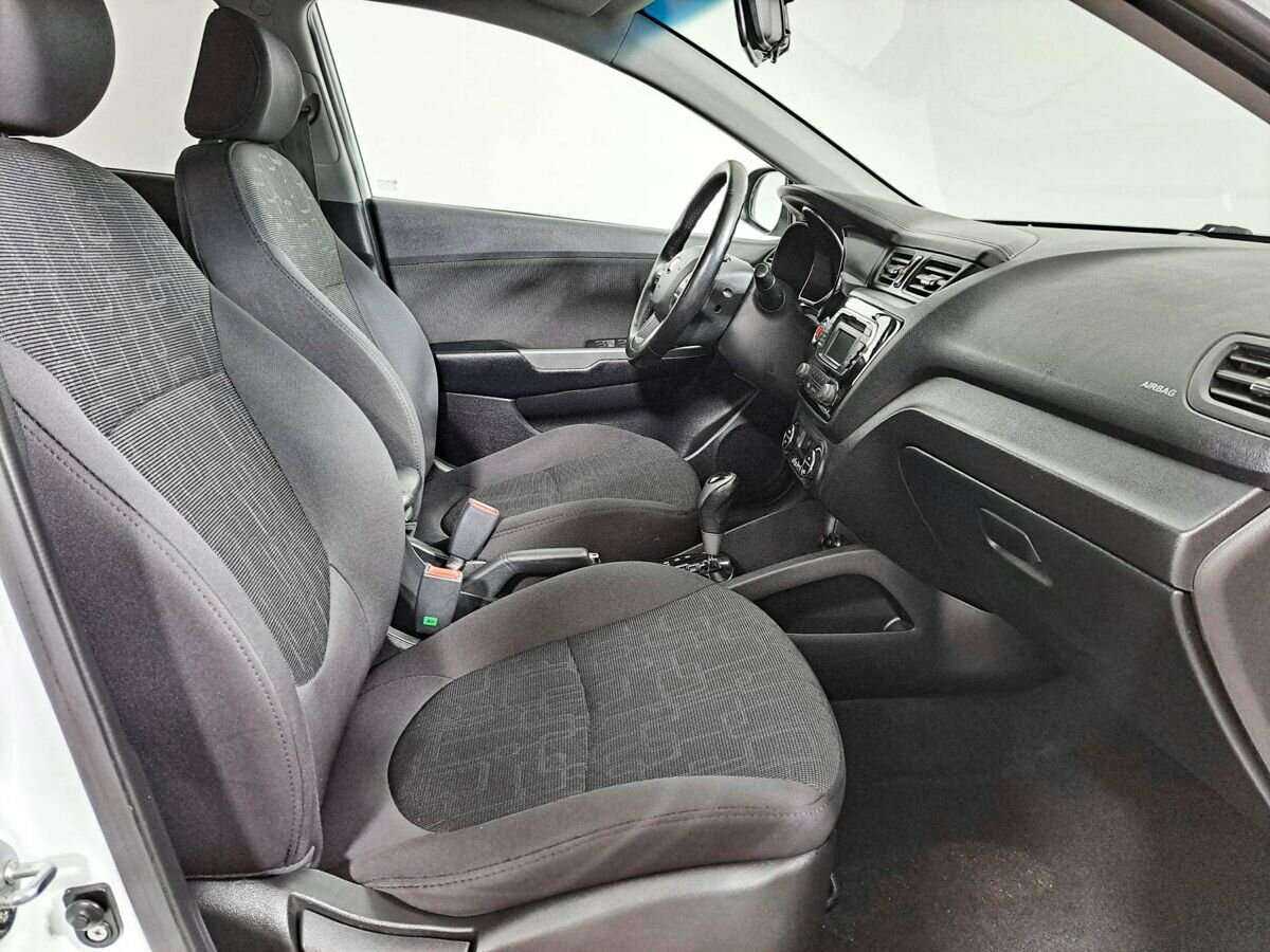 Купить Kia Rio 6-speed, 2014, 88 236 км, фото №8