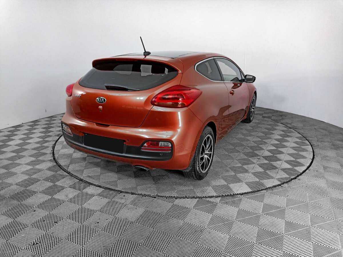 Купить Kia Ceed, 2013, 229 045 км, фото №5