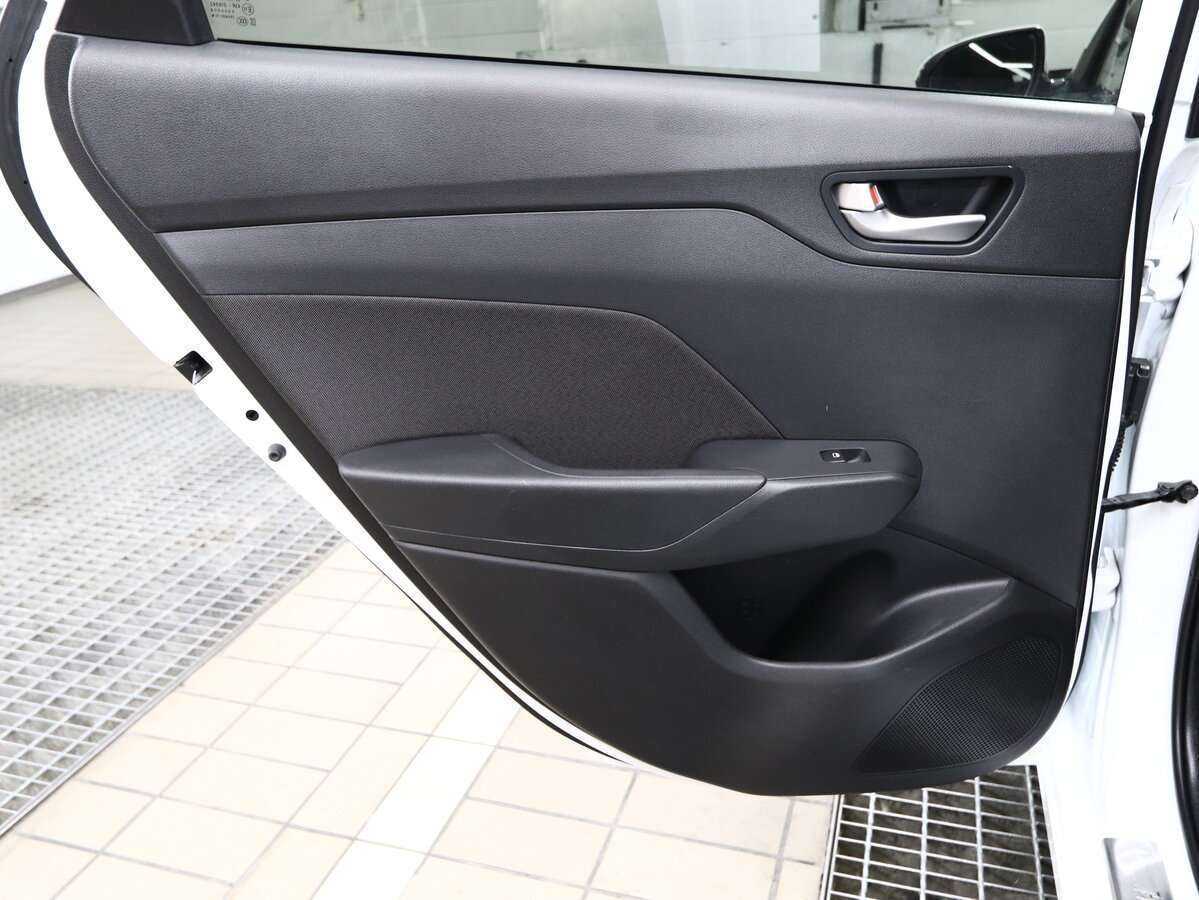 Купить Hyundai Solaris, 2019, 70 000 км, фото №12