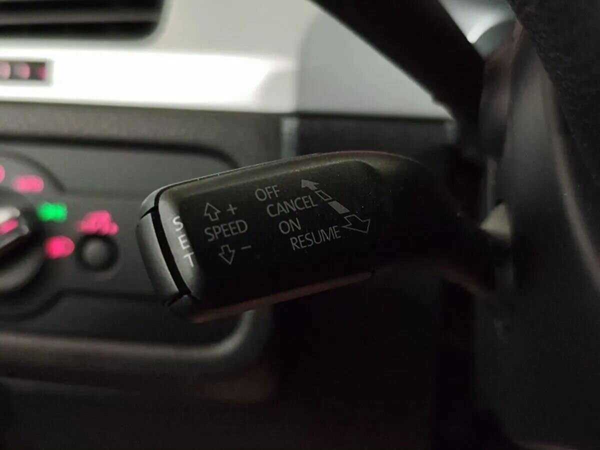 Купить Volkswagen Touareg, 2014, 176 954 км, фото №15