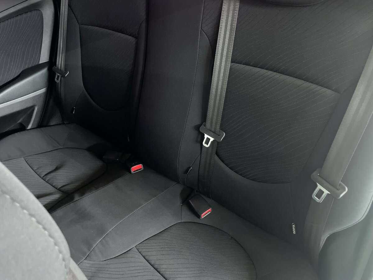 Купить Hyundai Solaris, 2016, 118 449 км, фото №17