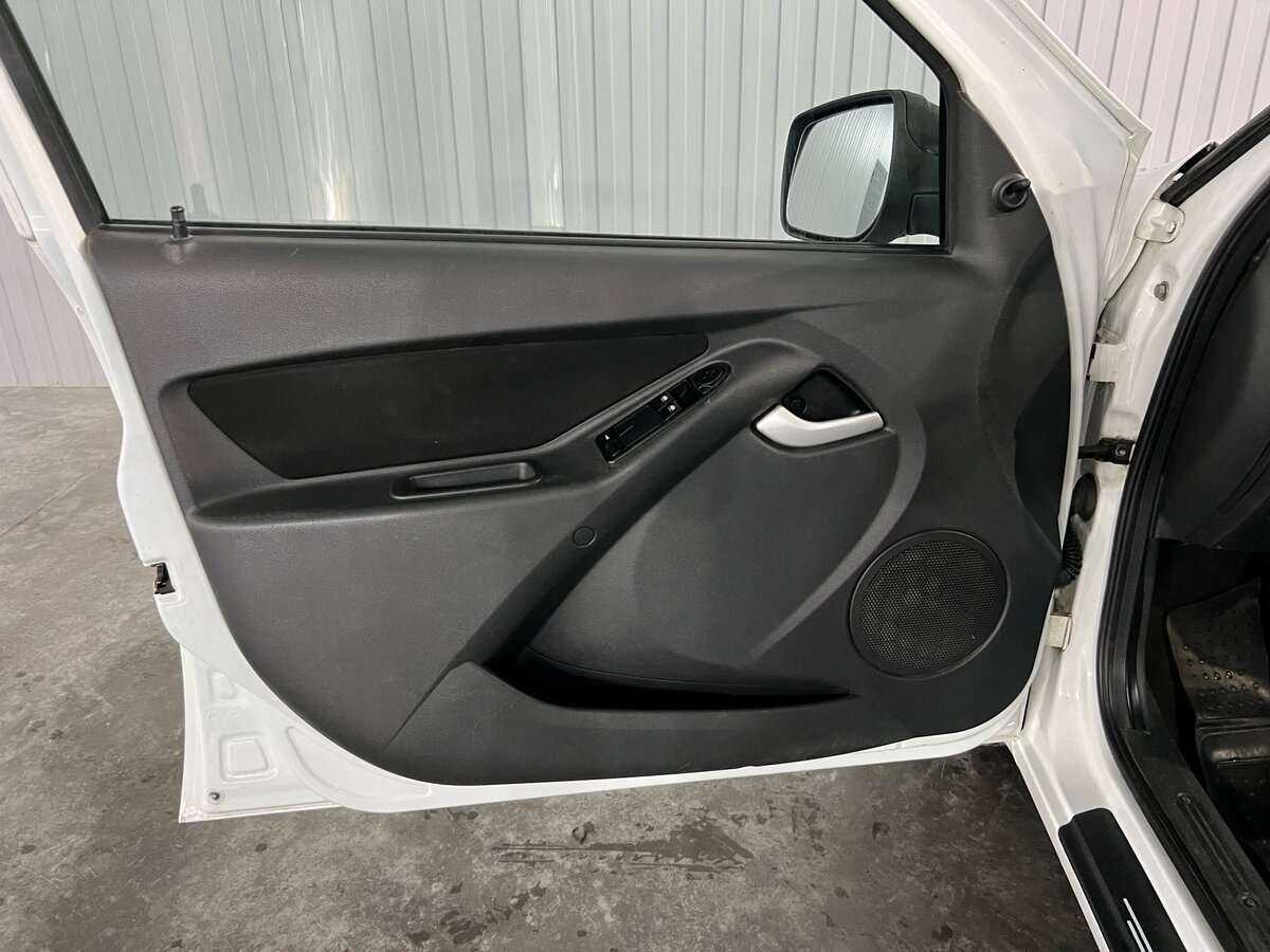 Купить Lada (ВАЗ) Kalina, 2015, 272 285 км, фото №9