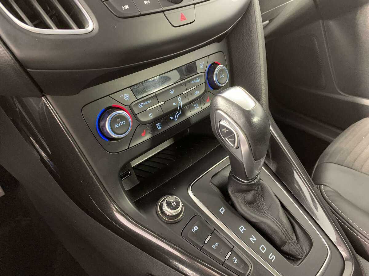 Купить Ford Focus, 2017, 61 343 км, фото №15