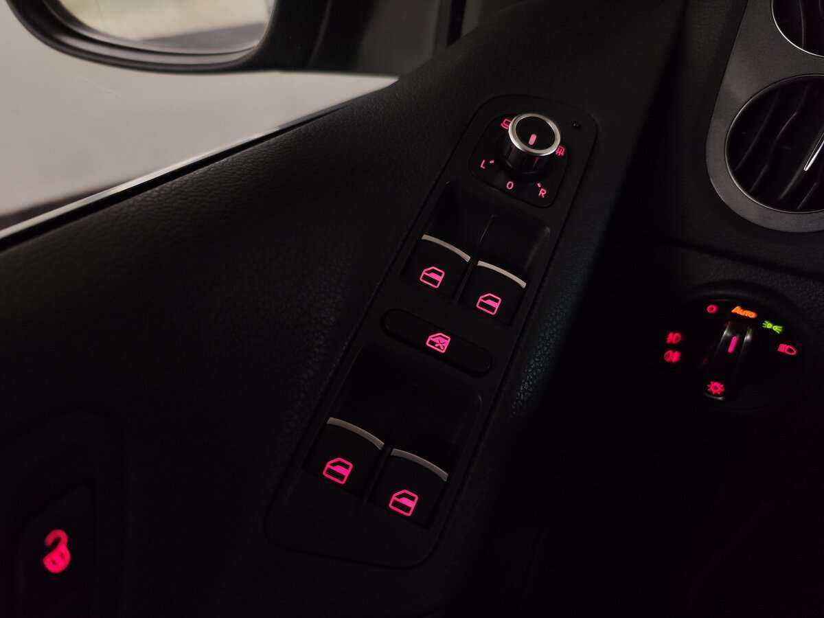 Купить Volkswagen Tiguan, 2012, 214 000 км, фото №19