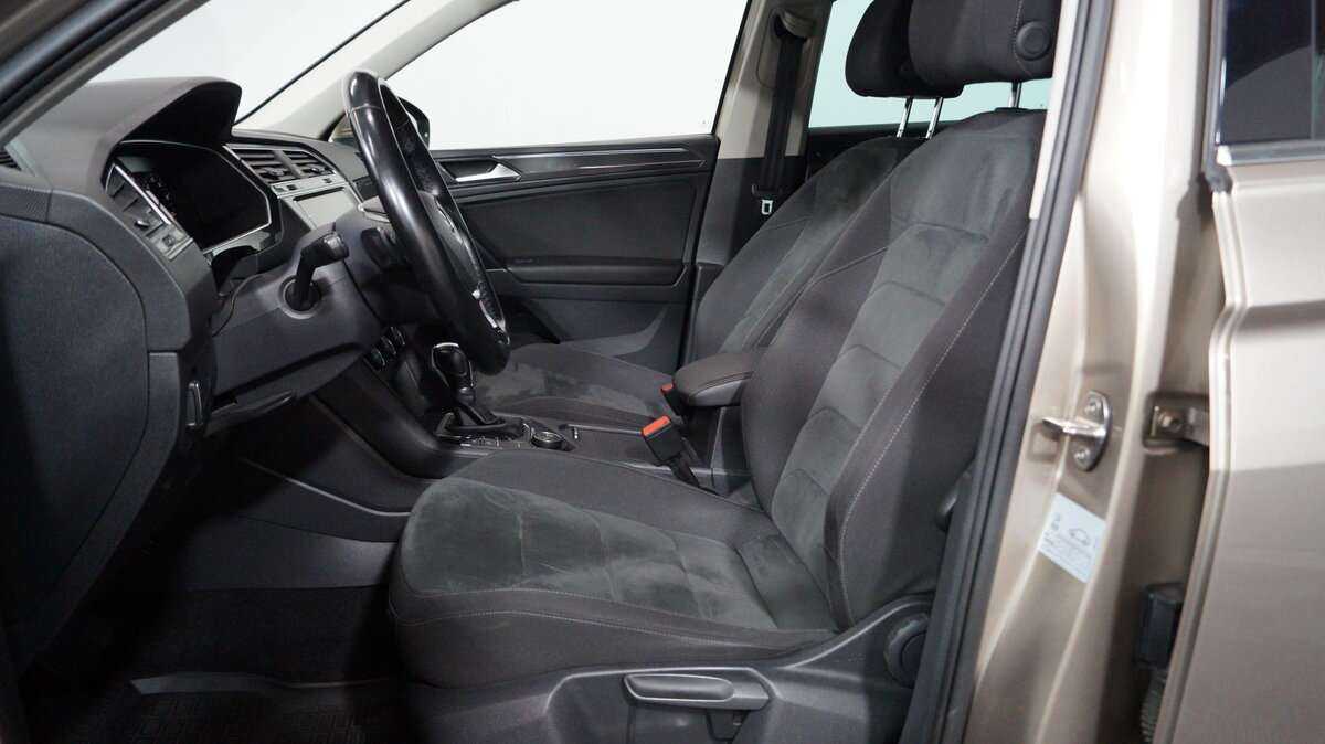 Купить Volkswagen Tiguan, 2018, 176 587 км, фото №8