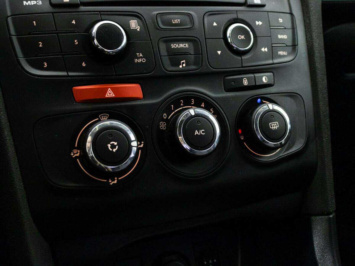 Купить Citroen C4, 2014, 220 307 км, фото №15