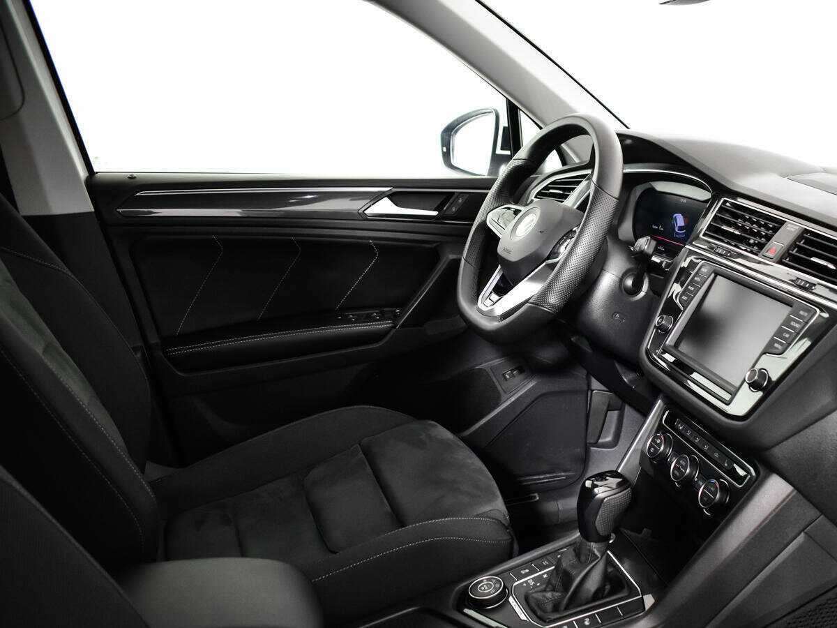 Купить Volkswagen Tiguan, 2017, 97 759 км, фото №9
