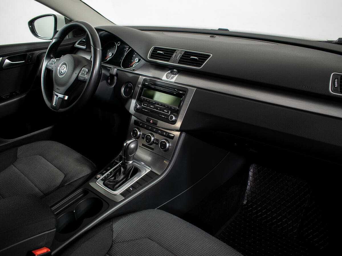 Купить Volkswagen Passat, 2014, 133 330 км, фото №8