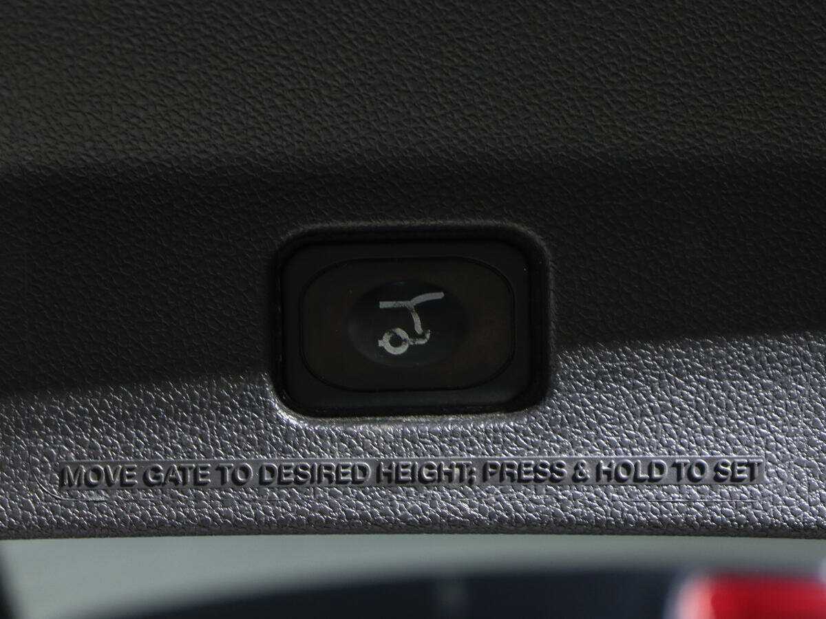 Купить Ford Explorer Sport, 2014, 167 346 км, фото №17