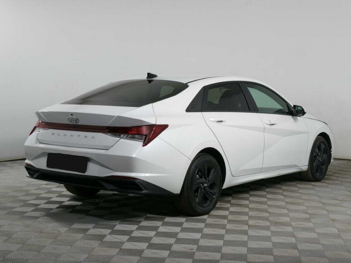 Купить Hyundai Elantra, 2021, 43 721 км, фото №5