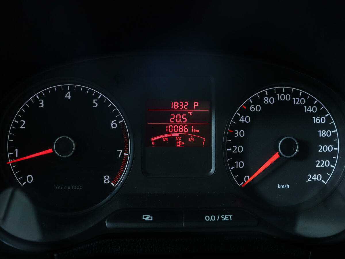 Купить Volkswagen Polo, 2013, 100 000 км, фото №11