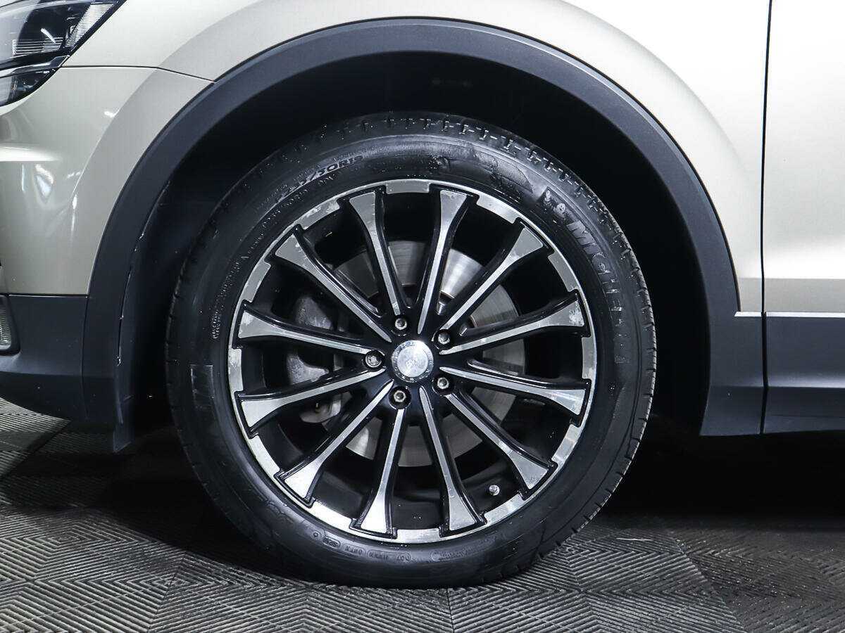 Купить Volkswagen Tiguan, 2017, 128 366 км, фото №24
