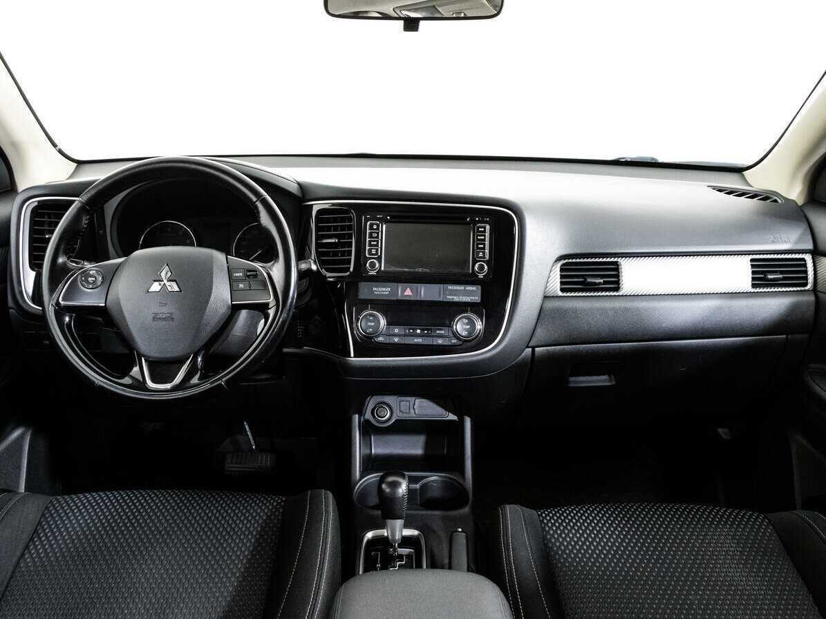 Купить Mitsubishi Outlander, 2016, 145 837 км, фото №8