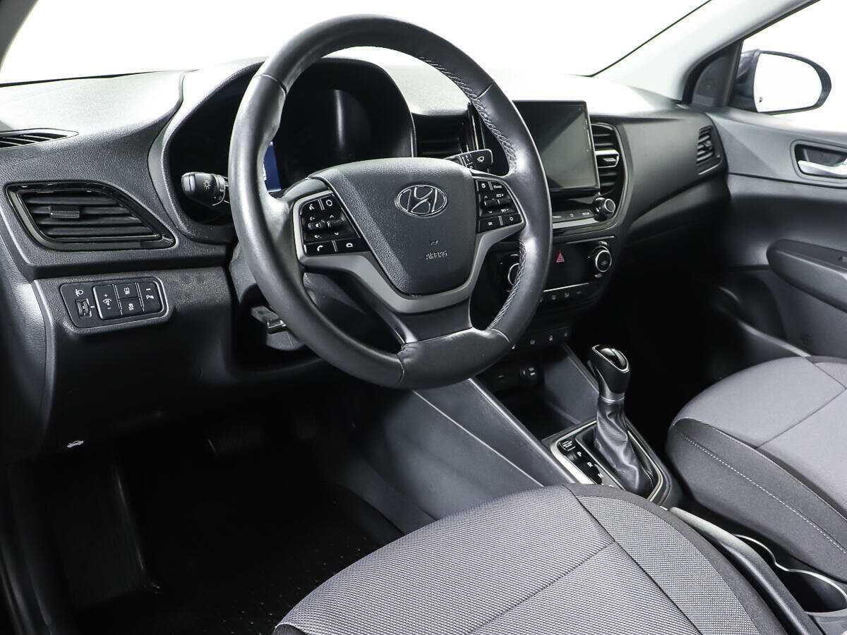 Купить Hyundai Solaris, 2022, 45 761 км, фото №15