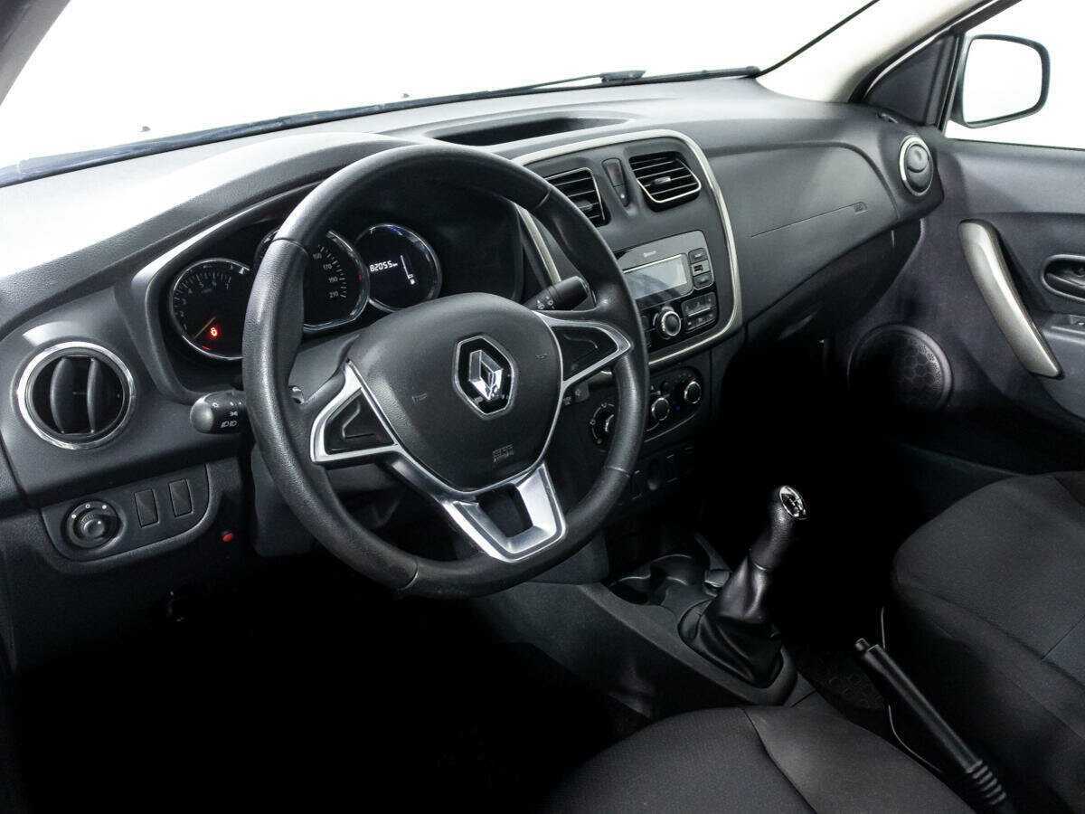 Купить Renault Logan Stepway, 2019, 82 029 км, фото №11