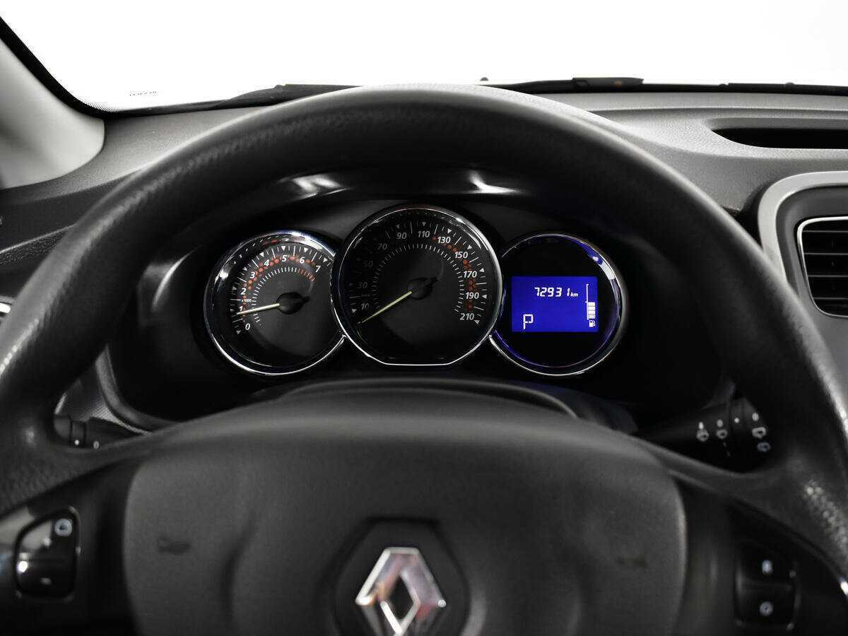 Купить Renault Sandero Stepway, 2017, 72 930 км, фото №9