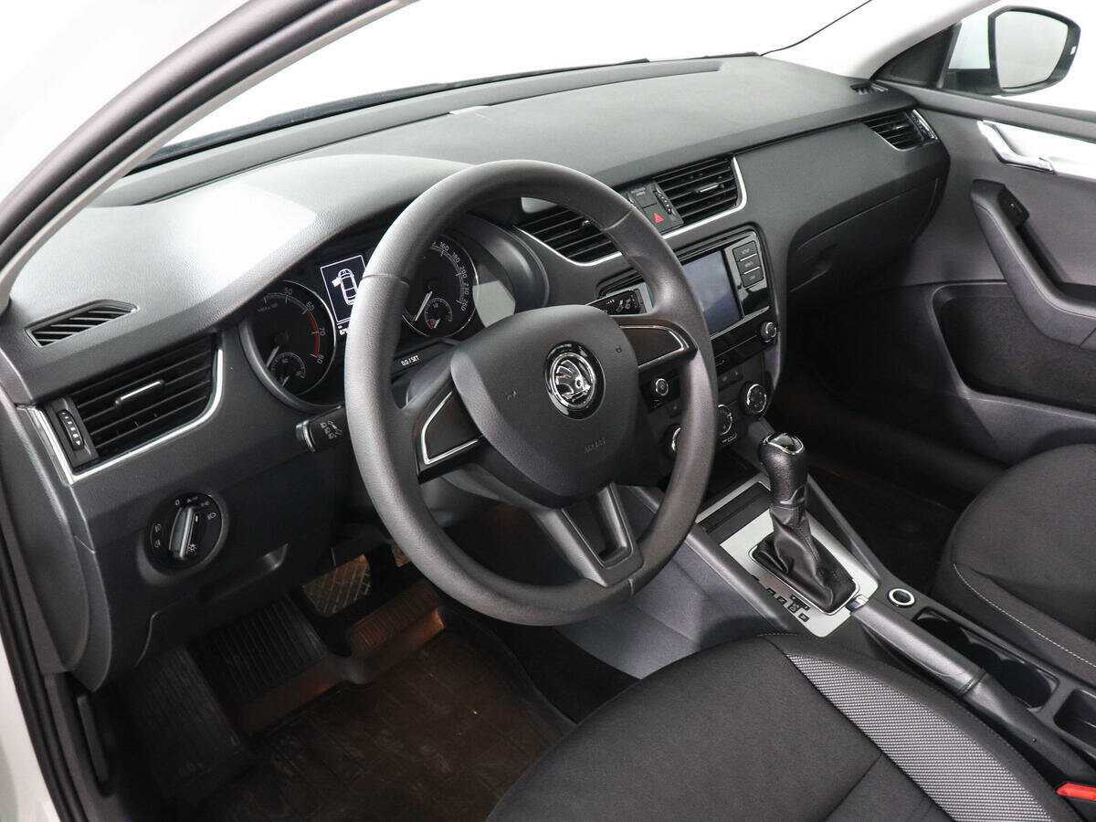 Купить Skoda Octavia, 2018, 87 917 км, фото №9