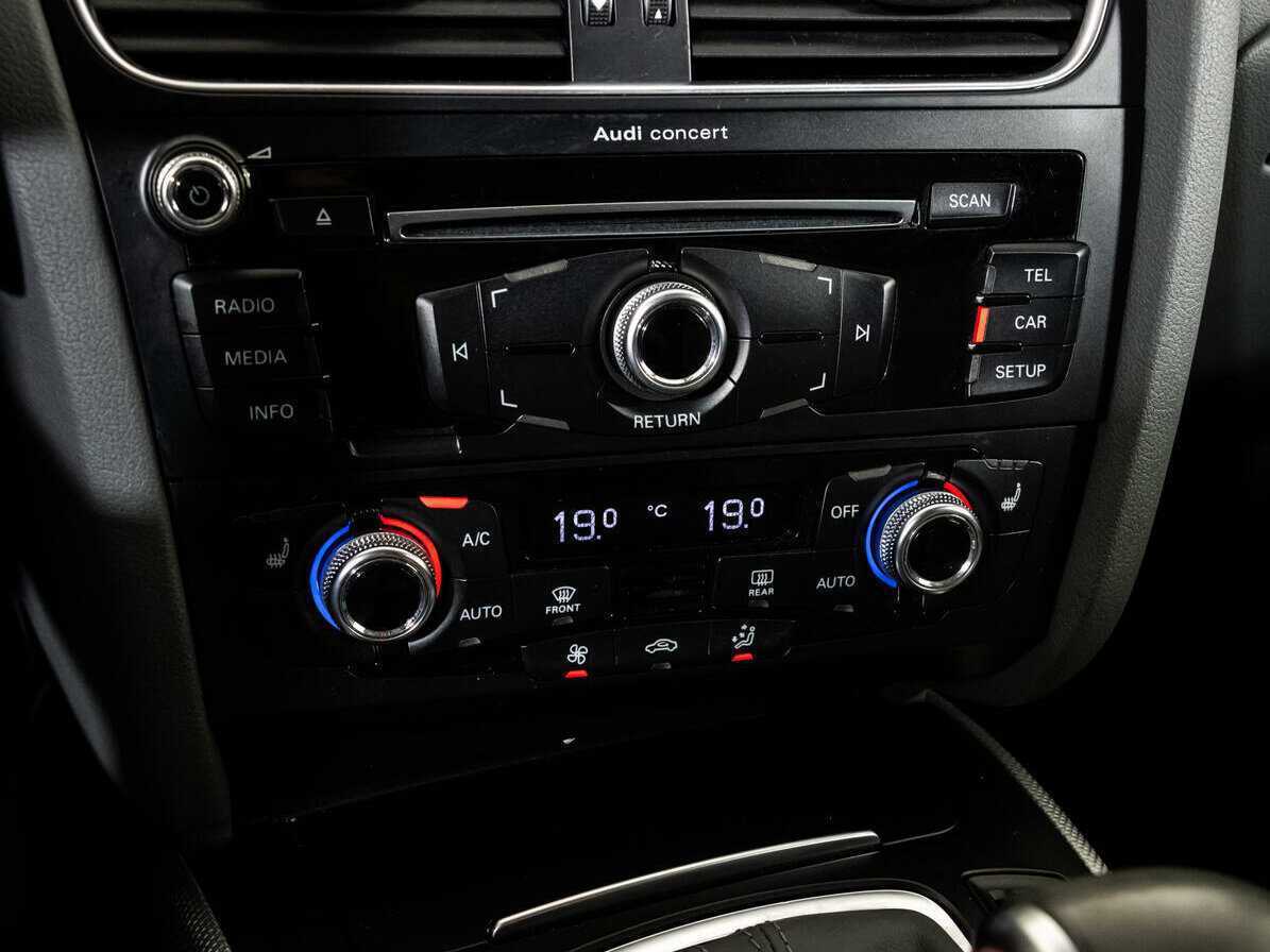 Купить Audi A4, 2015, 123 730 км, фото №15