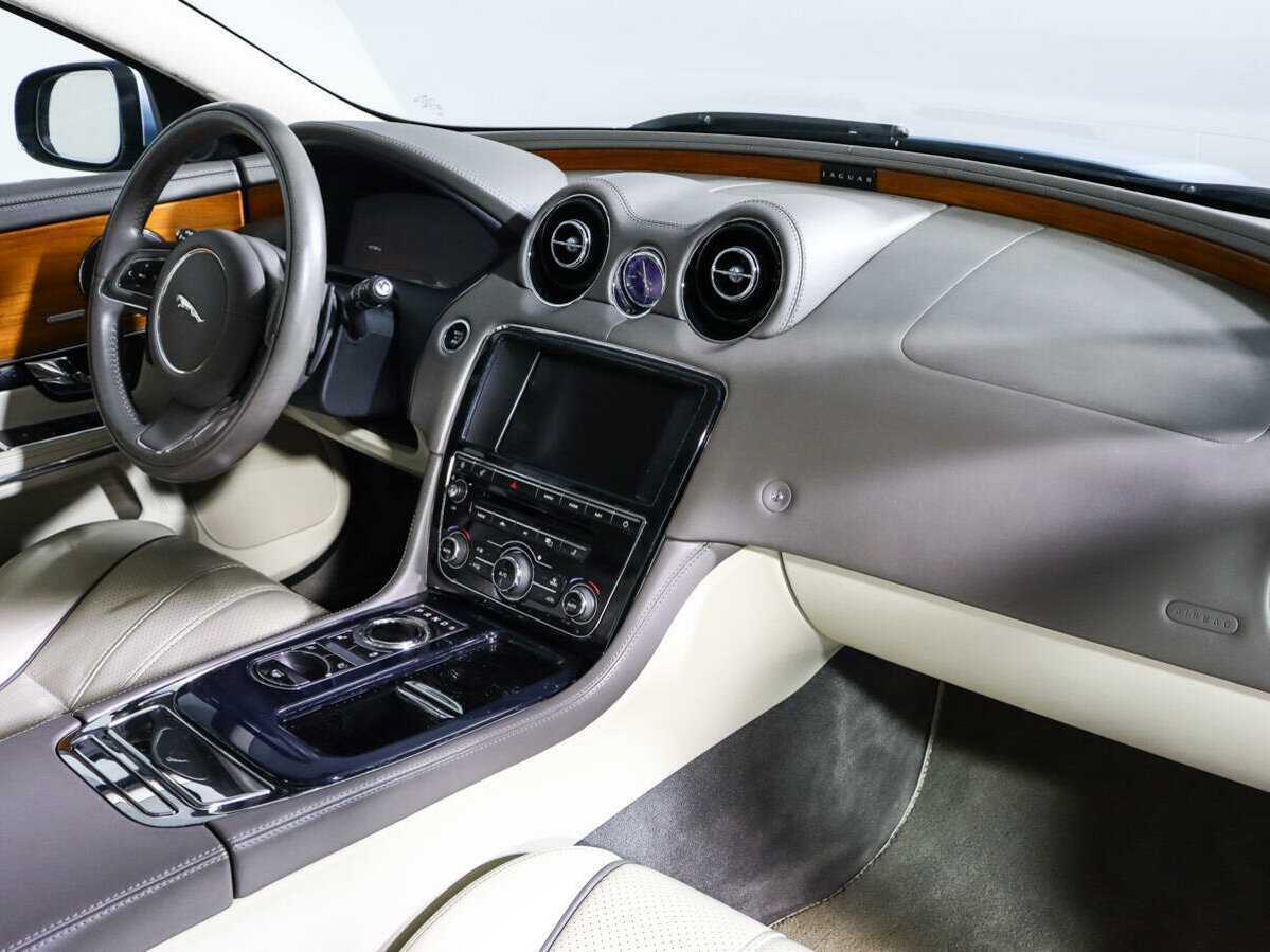 Купить Jaguar XJ, 2012, 147 181 км, фото №7