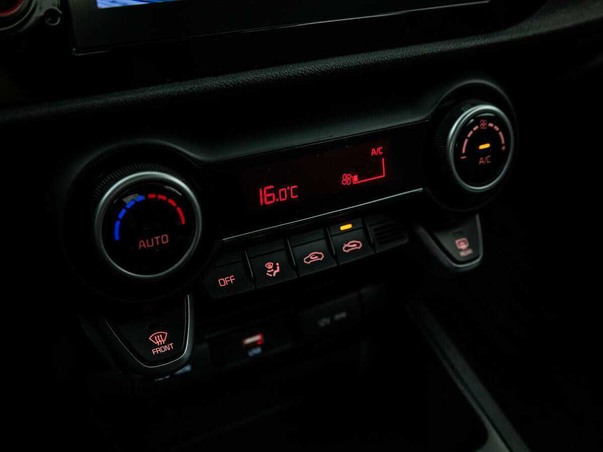Купить Kia Rio X, 2021, 83 292 км, фото №12