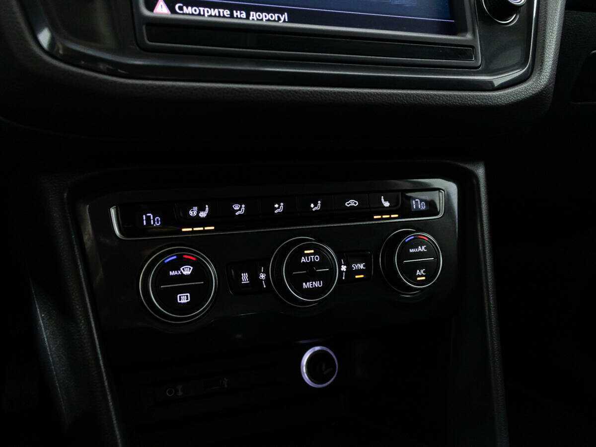 Купить Volkswagen Tiguan, 2017, 143 256 км, фото №17