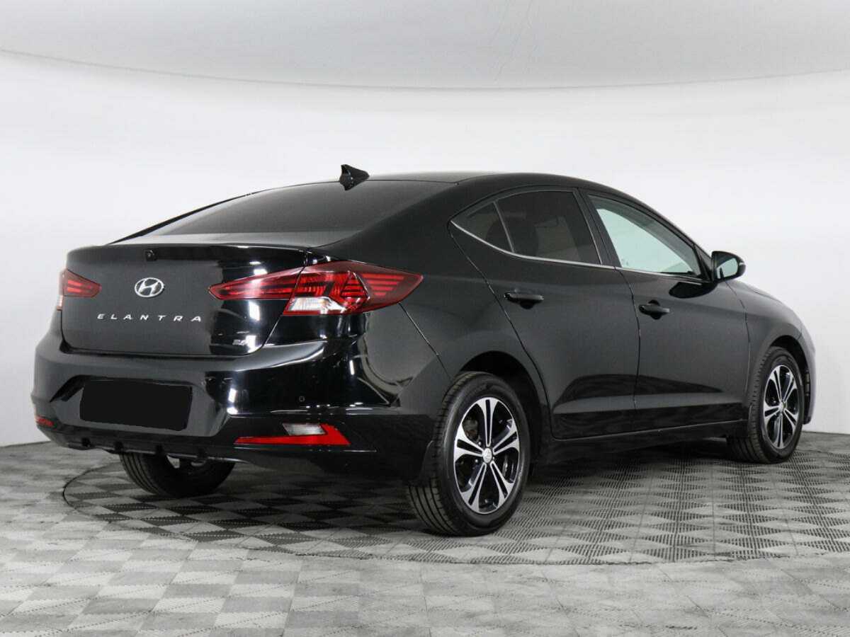 Купить Hyundai Elantra, 2019, 64 555 км, фото №5