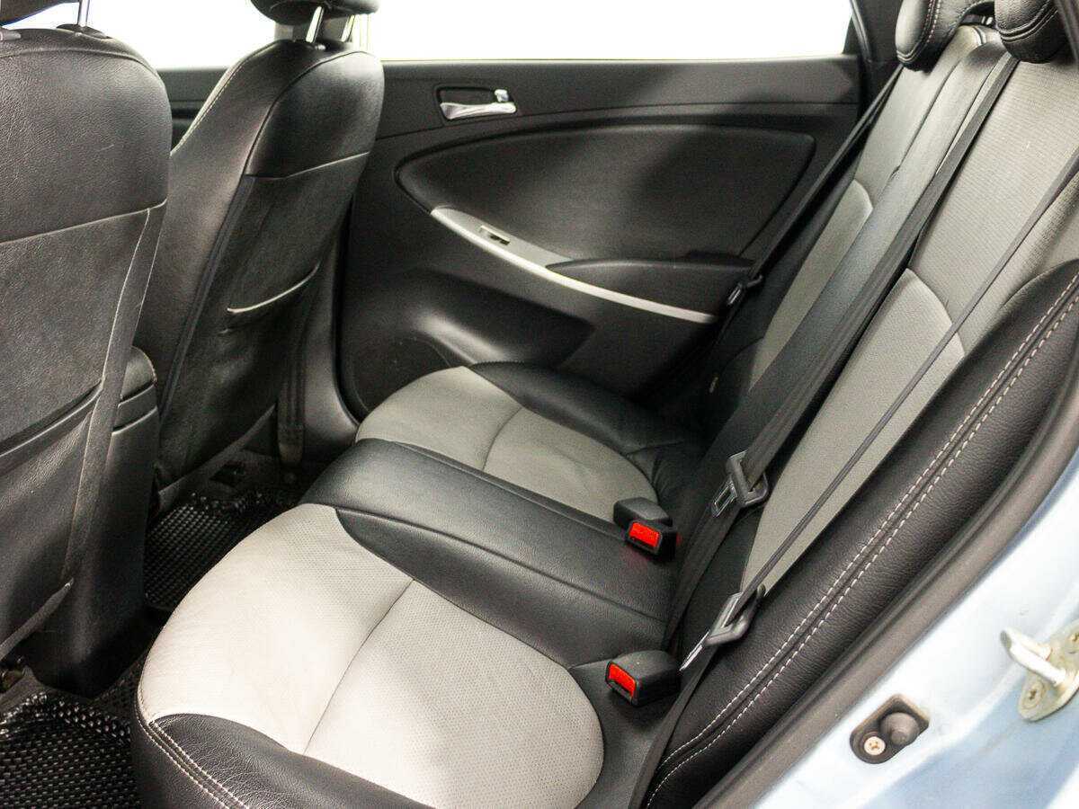 Купить Hyundai Solaris, 2012, 324 755 км, фото №11