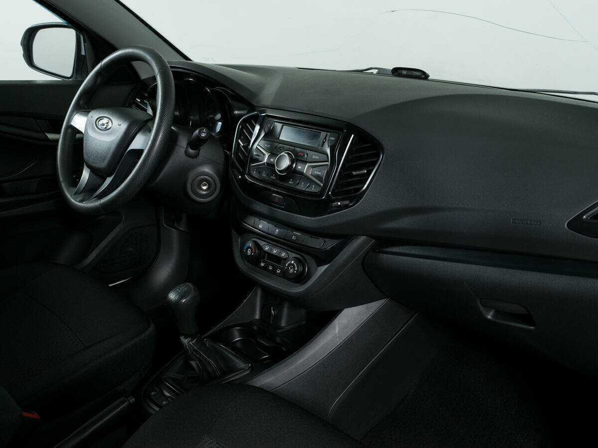 Купить Lada (ВАЗ) Vesta, 2019, 206 000 км, фото №9