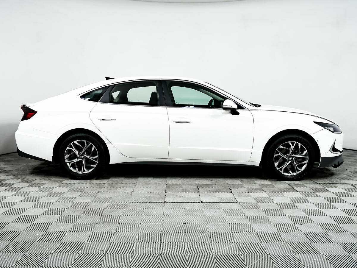 Купить Hyundai Sonata, 2021, 92 412 км, фото №4