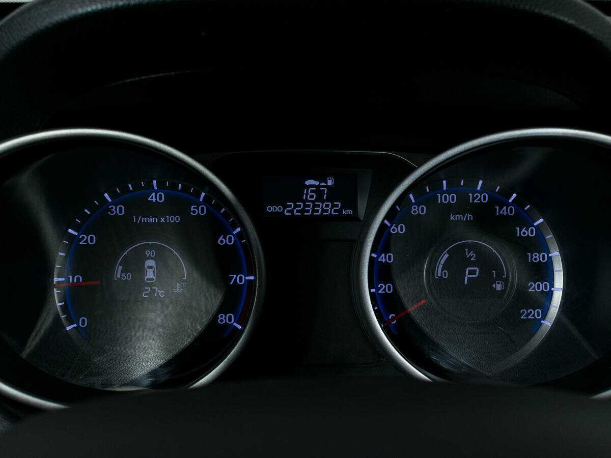 Купить Hyundai ix35, 2012, 223 000 км, фото №10