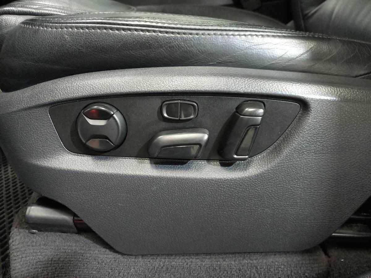 Купить Volkswagen Touareg, 2013, 181 119 км, фото №17