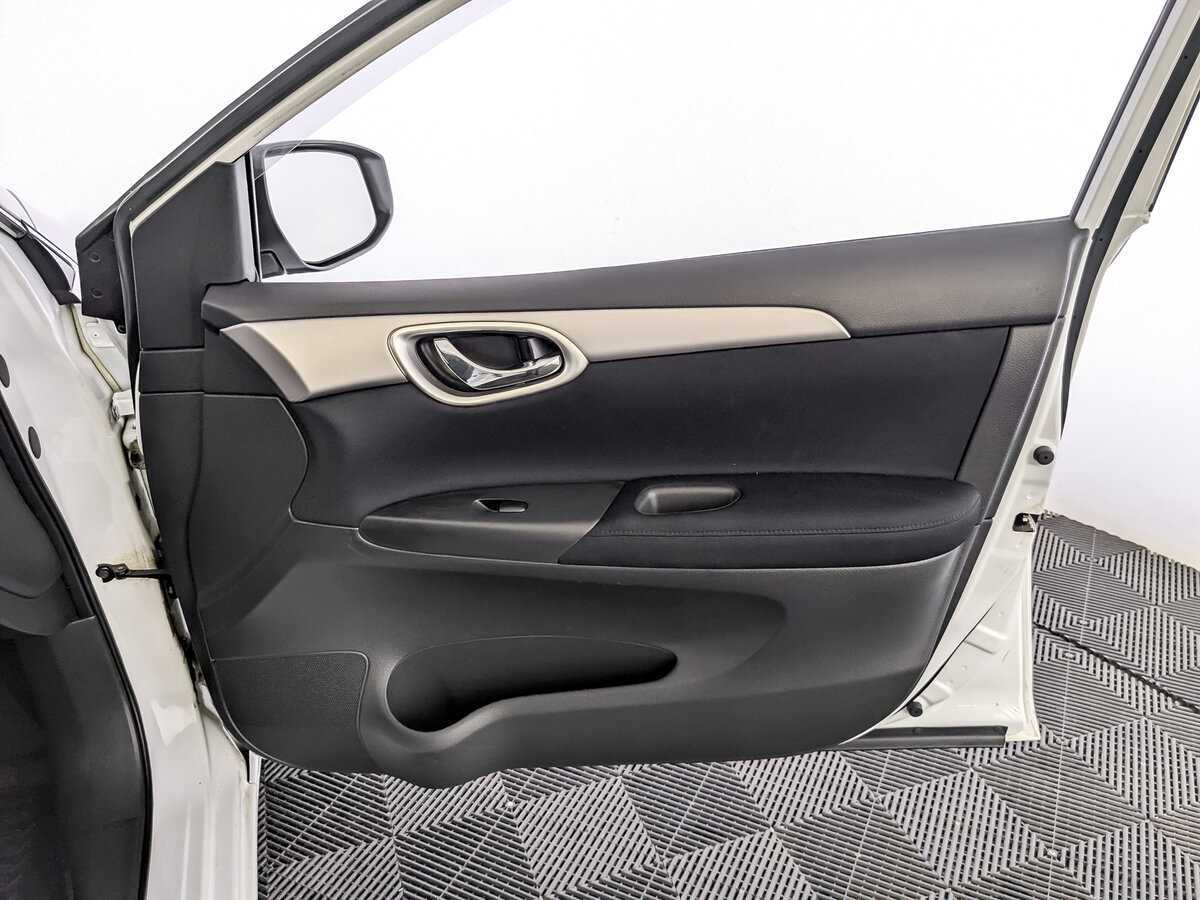 Купить Nissan Sentra, 2015, 76 154 км, фото №20