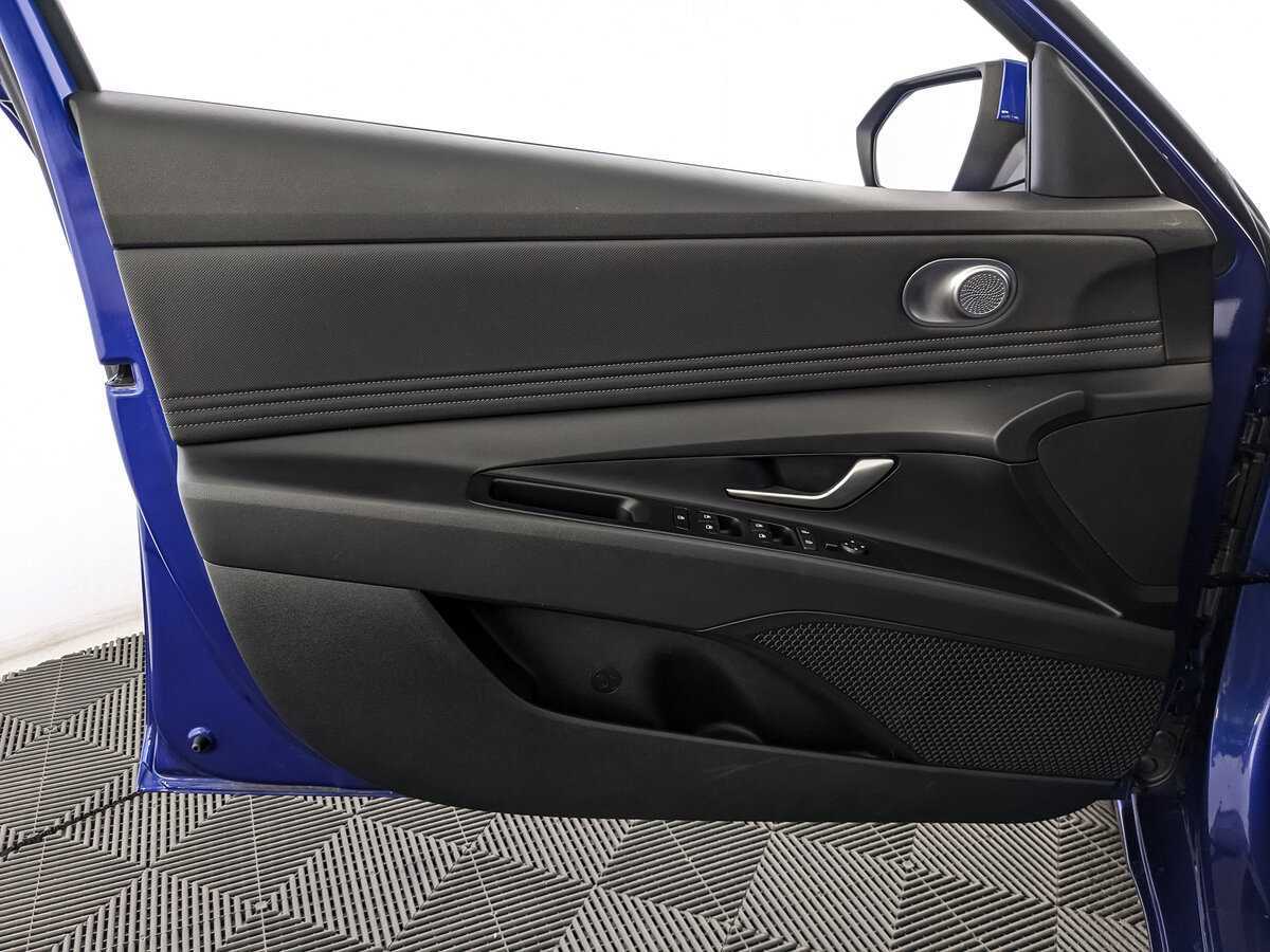 Купить Hyundai Elantra, 2021, 31 597 км, фото №15