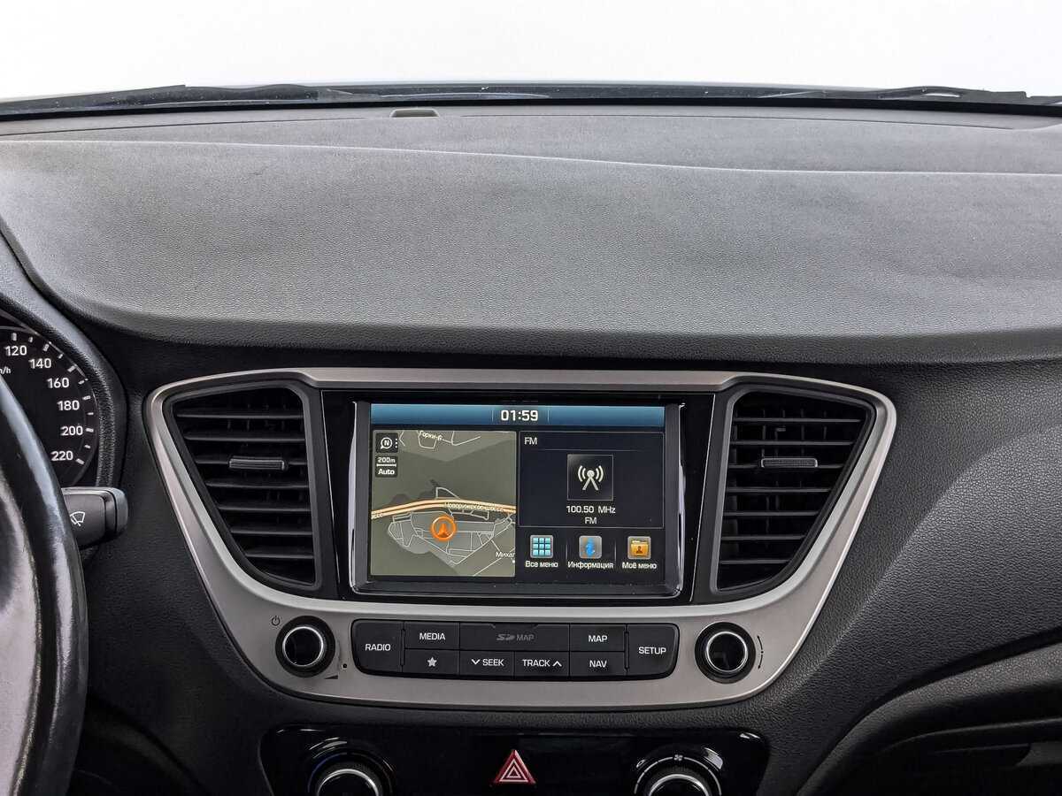 Купить Hyundai Solaris, 2018, 122 570 км, фото №13