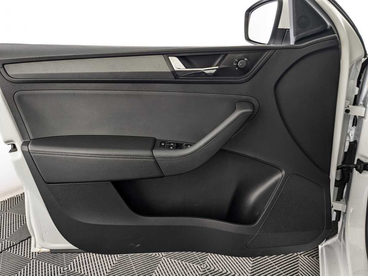 Купить Skoda Rapid, 2020, 66 200 км, фото №15
