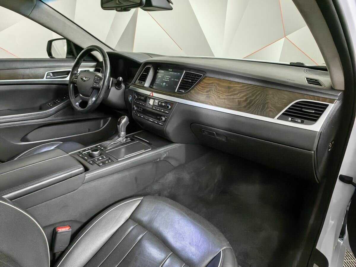 Купить Hyundai Genesis, 2014, 157 920 км, фото №9