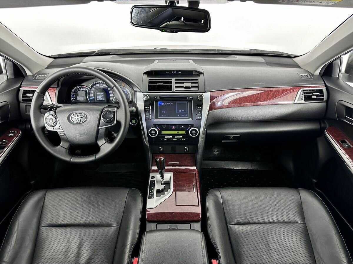 Купить Toyota Camry, 2014, 229 572 км, фото №9