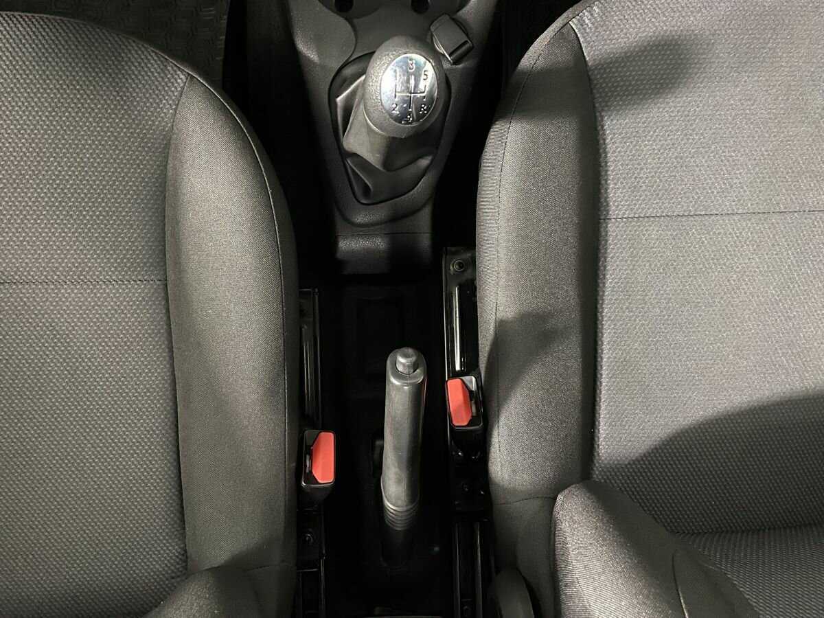 Купить Renault Logan, 2018, 200 819 км, фото №13