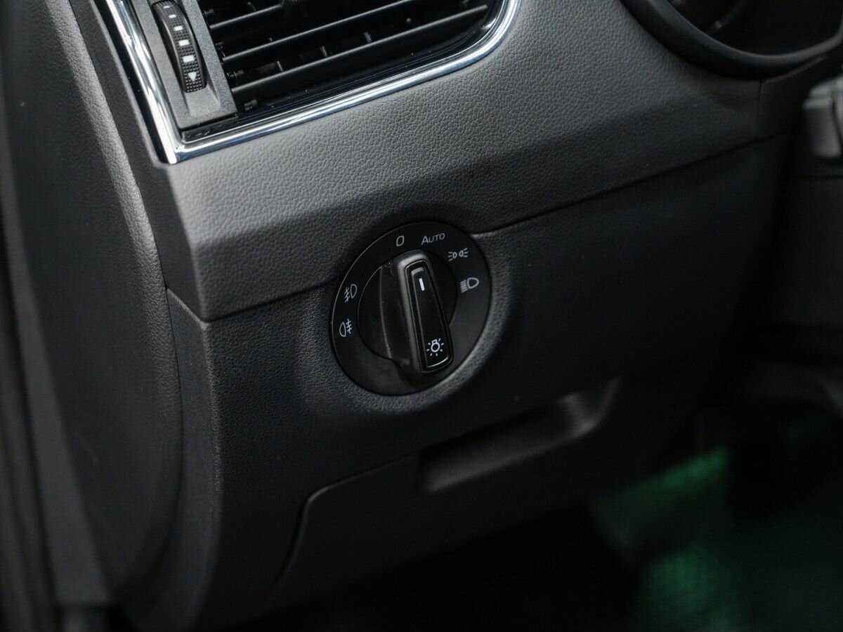 Купить Skoda Octavia, 2016, 147 000 км, фото №16