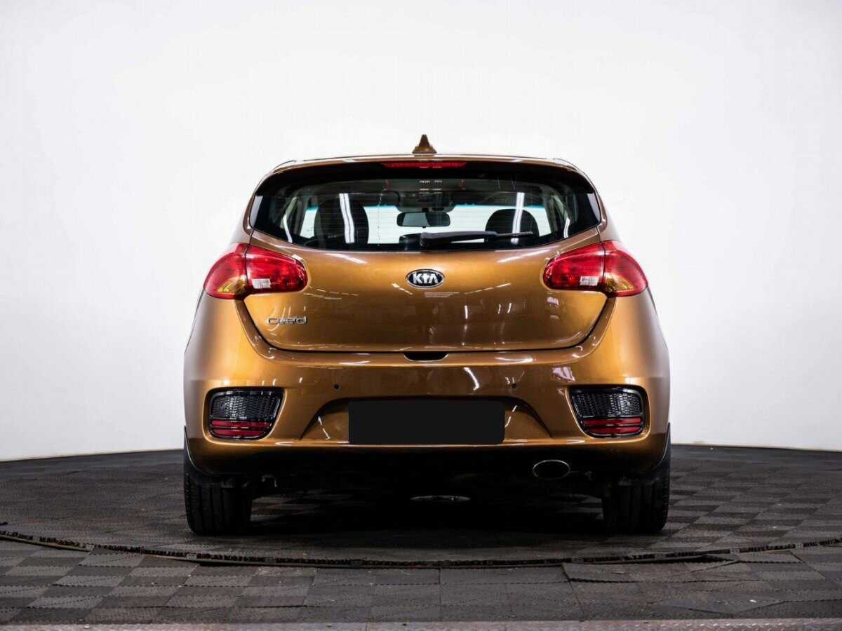 Купить Kia Ceed, 2017, 142 000 км, фото №5