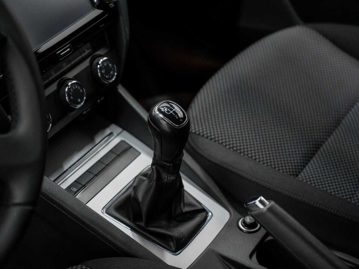 Купить Skoda Octavia, 2013, 250 000 км, фото №17