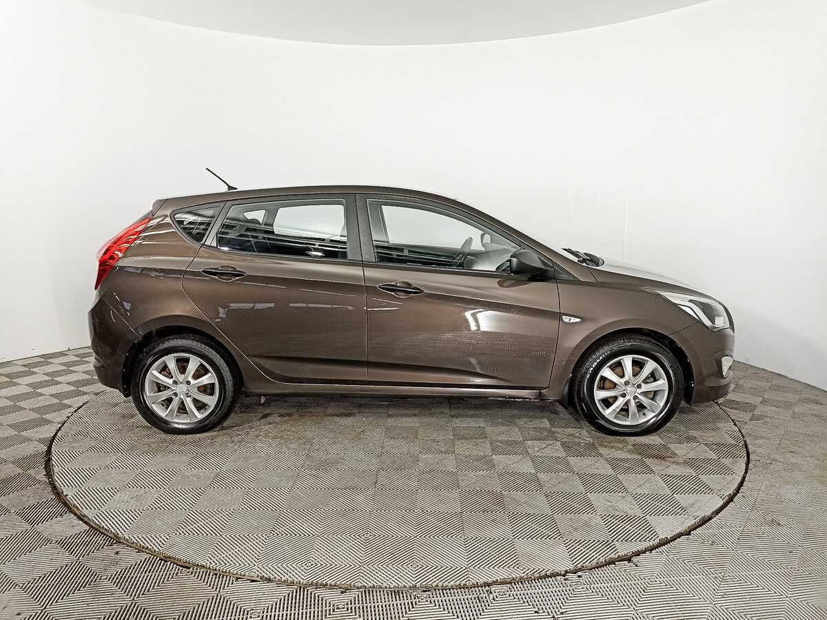 Купить Hyundai Solaris, 2014, 70 502 км, фото №4