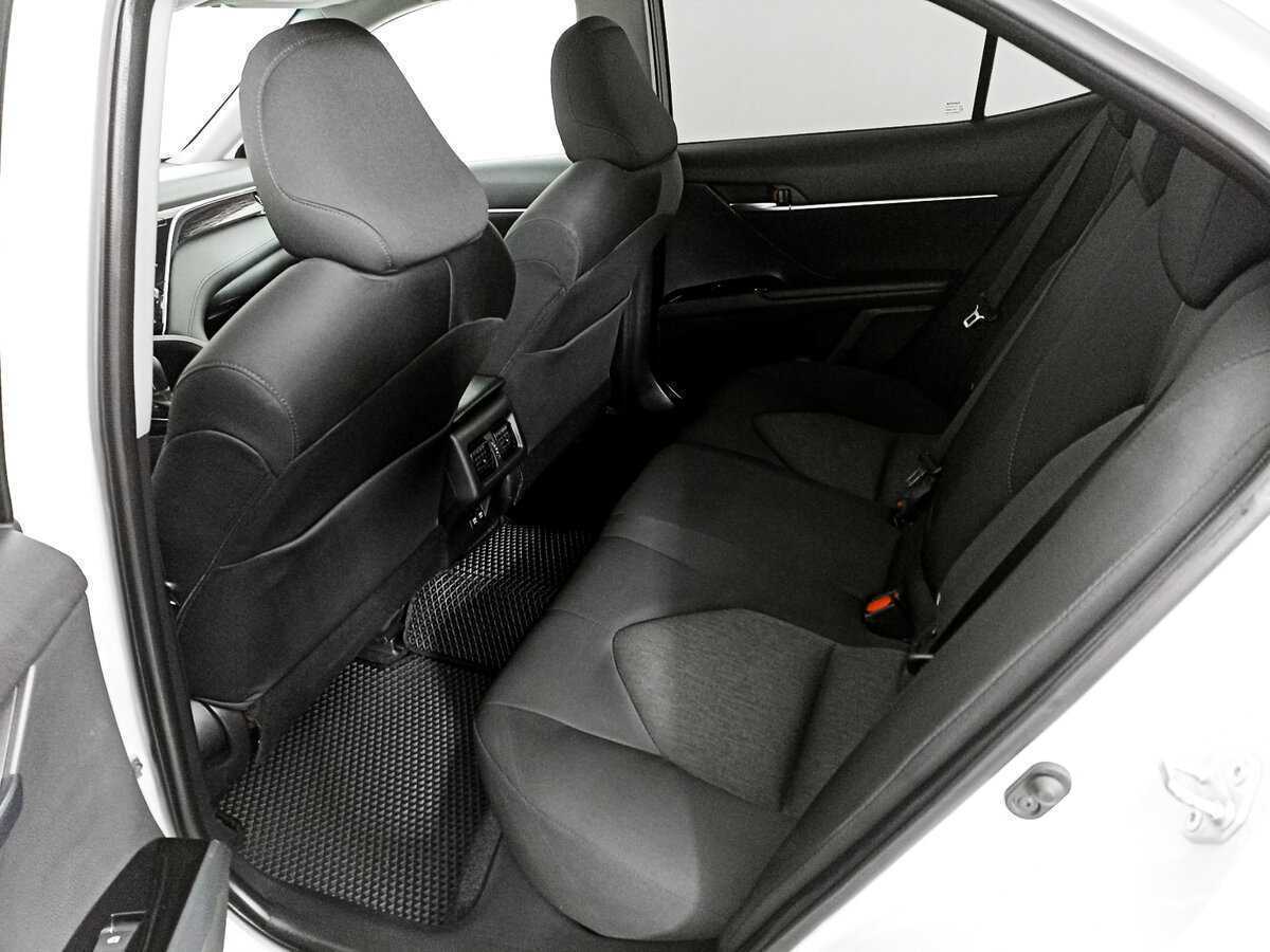 Купить Toyota Camry, 2019, 386 237 км, фото №9