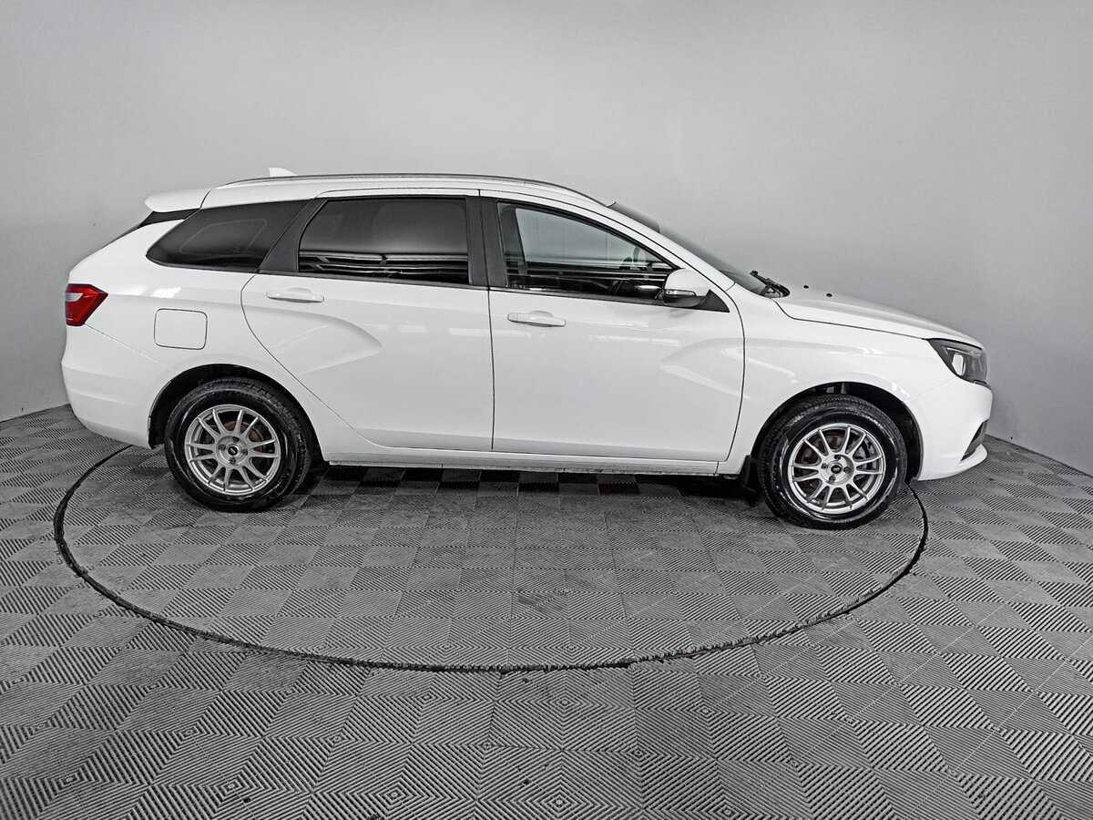 Купить Lada (ВАЗ) Vesta SW, 2021, 89 582 км, фото №4