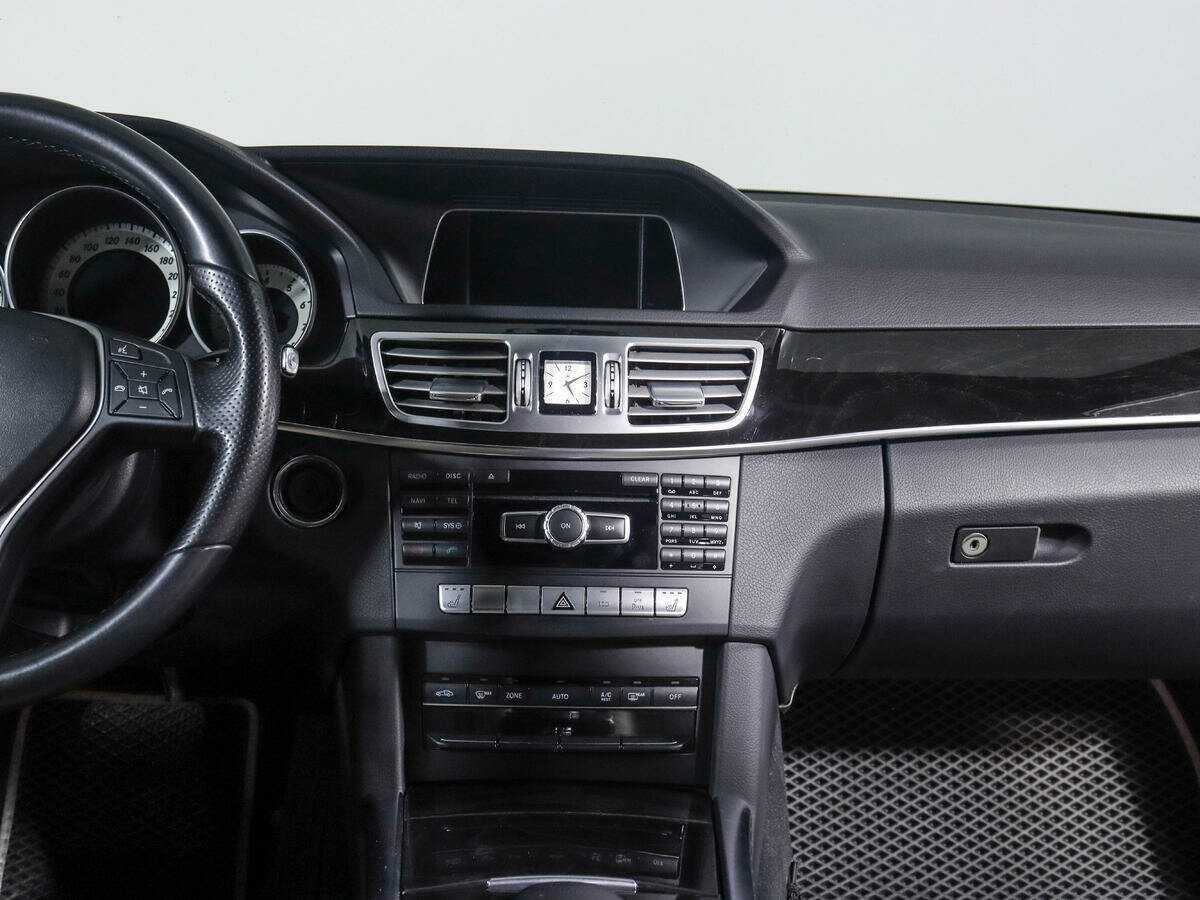 Купить Mercedes-Benz E-Класс 200, 2014, 166 104 км, фото №12