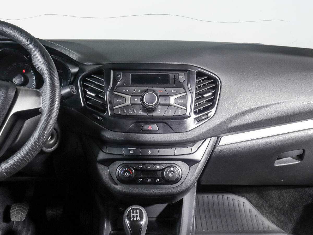 Купить Lada (ВАЗ) Vesta, 2016, 73 016 км, фото №13