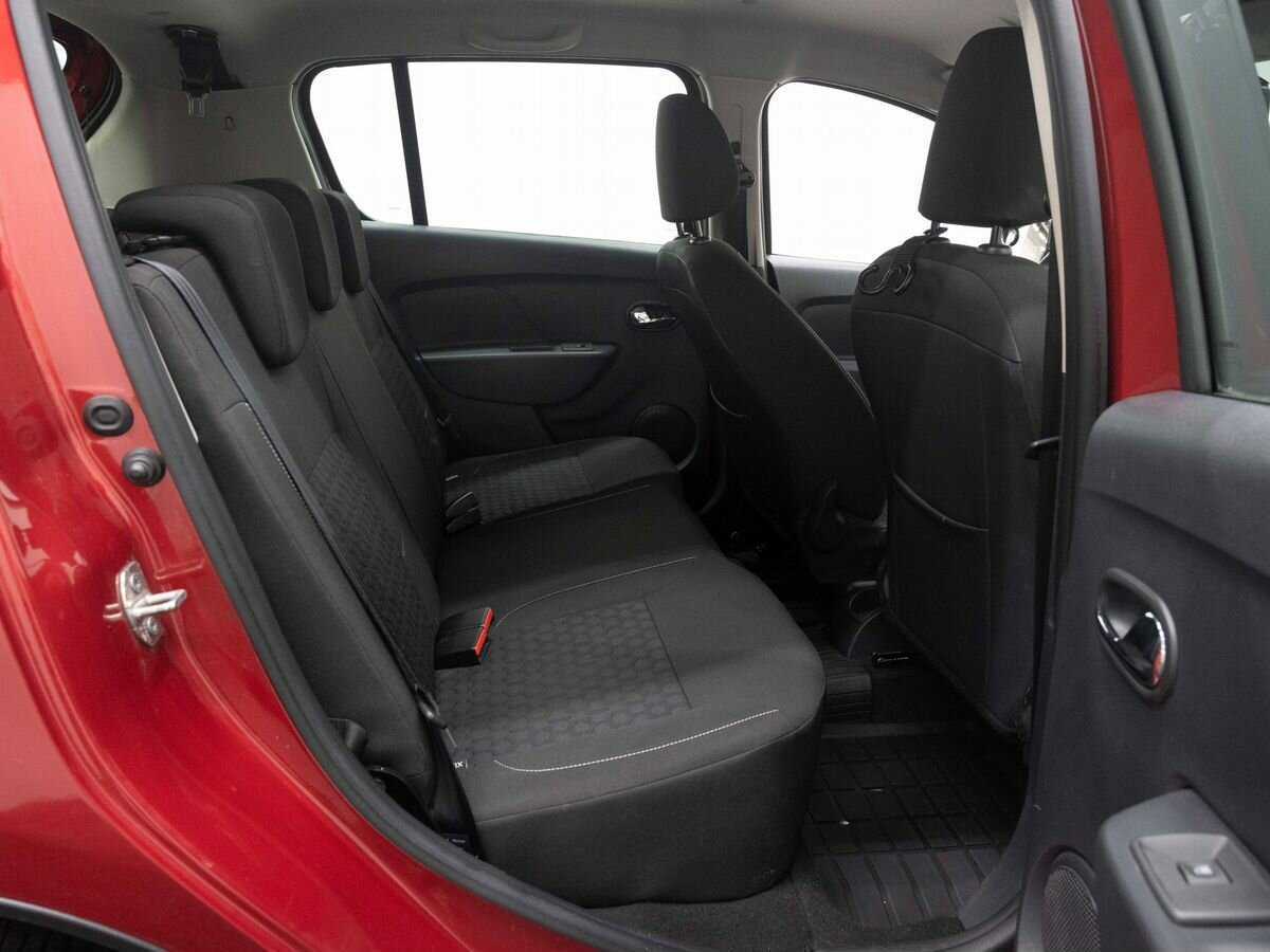 Купить Renault Sandero, 2017, 35 074 км, фото №11