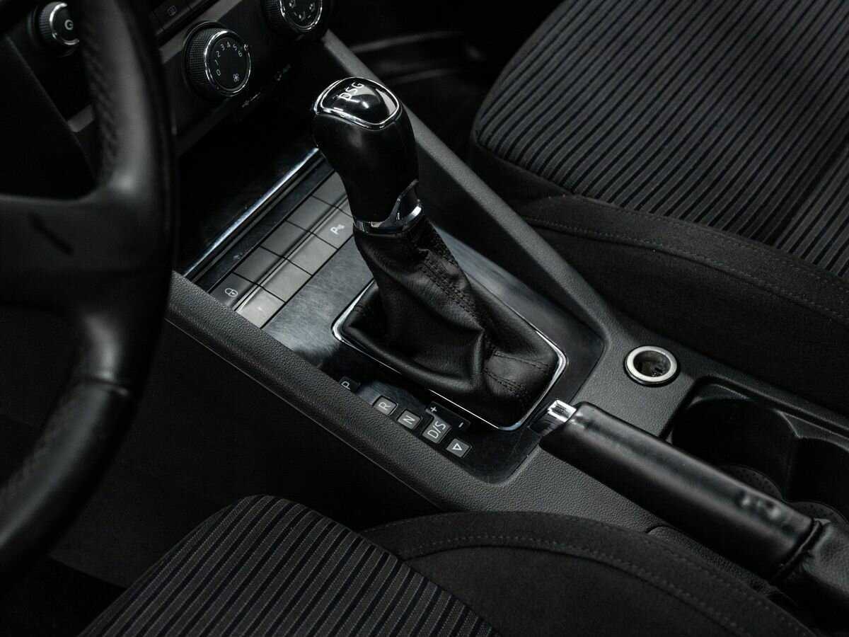 Купить Skoda Octavia, 2015, 259 000 км, фото №14